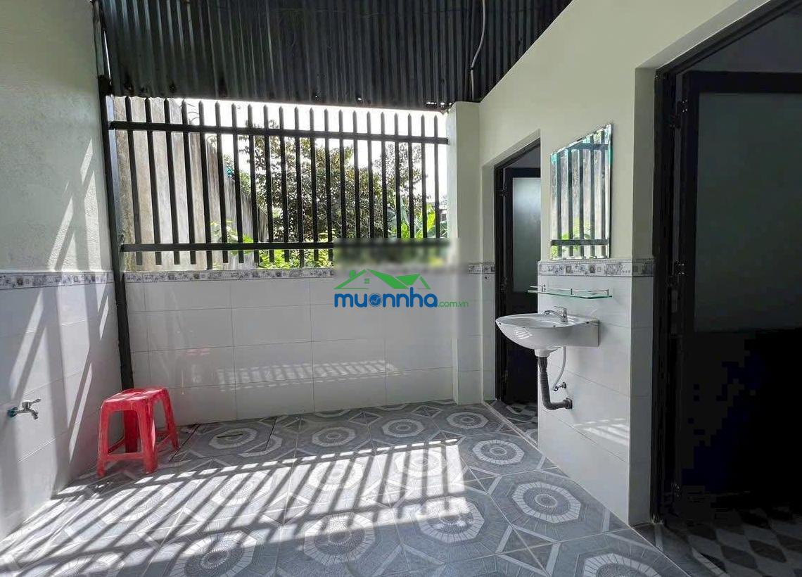 Chủ sang gấp nhà cấp 4 trong tuần mt trịnh như khuê ngay chợ bình chánh, dt 115m2