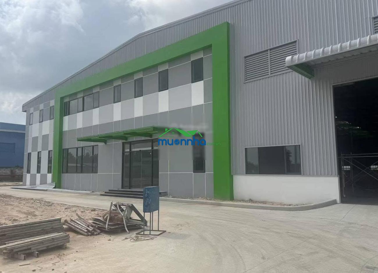 Cho thuê xưởng 2000m2, 130 triệu/th, vĩnh tân, 0907 838 ***