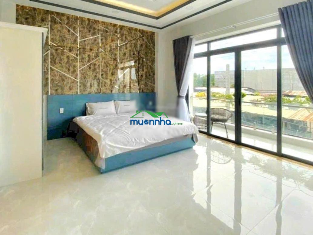 Nhà phố 4 tầng mặt đường 10m gara ô tô trong nhà vào ở được ngay hoặc cho thuê