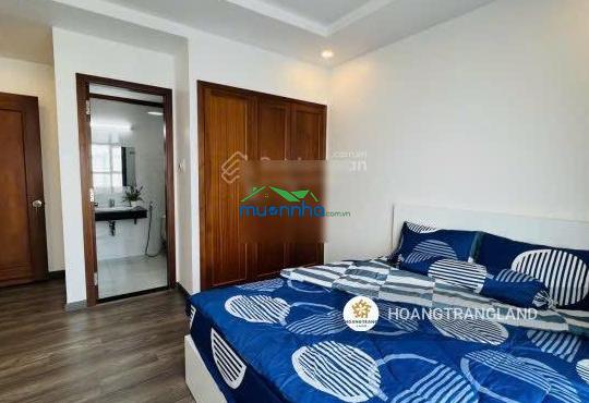 Thuê ngay căn hộ 3pn ban công lớn giá chỉ 14 triệu, tầng cao view thành phố, lh 0902 539 ***