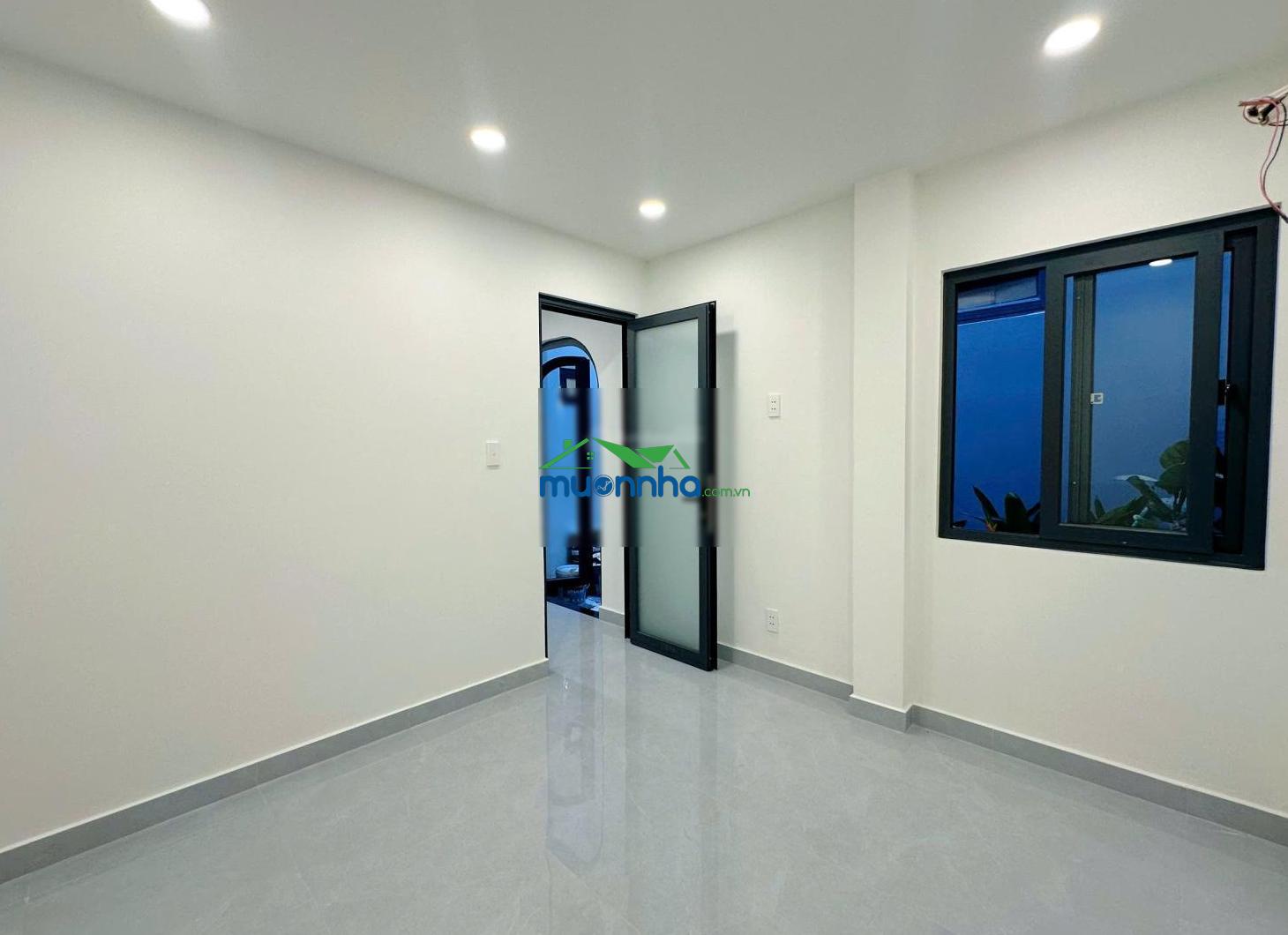 Bán nhà đường khánh hội 4pn3wc 68m2 đất ngay trung tâm quận 1. lh 0939 513 *** - 2