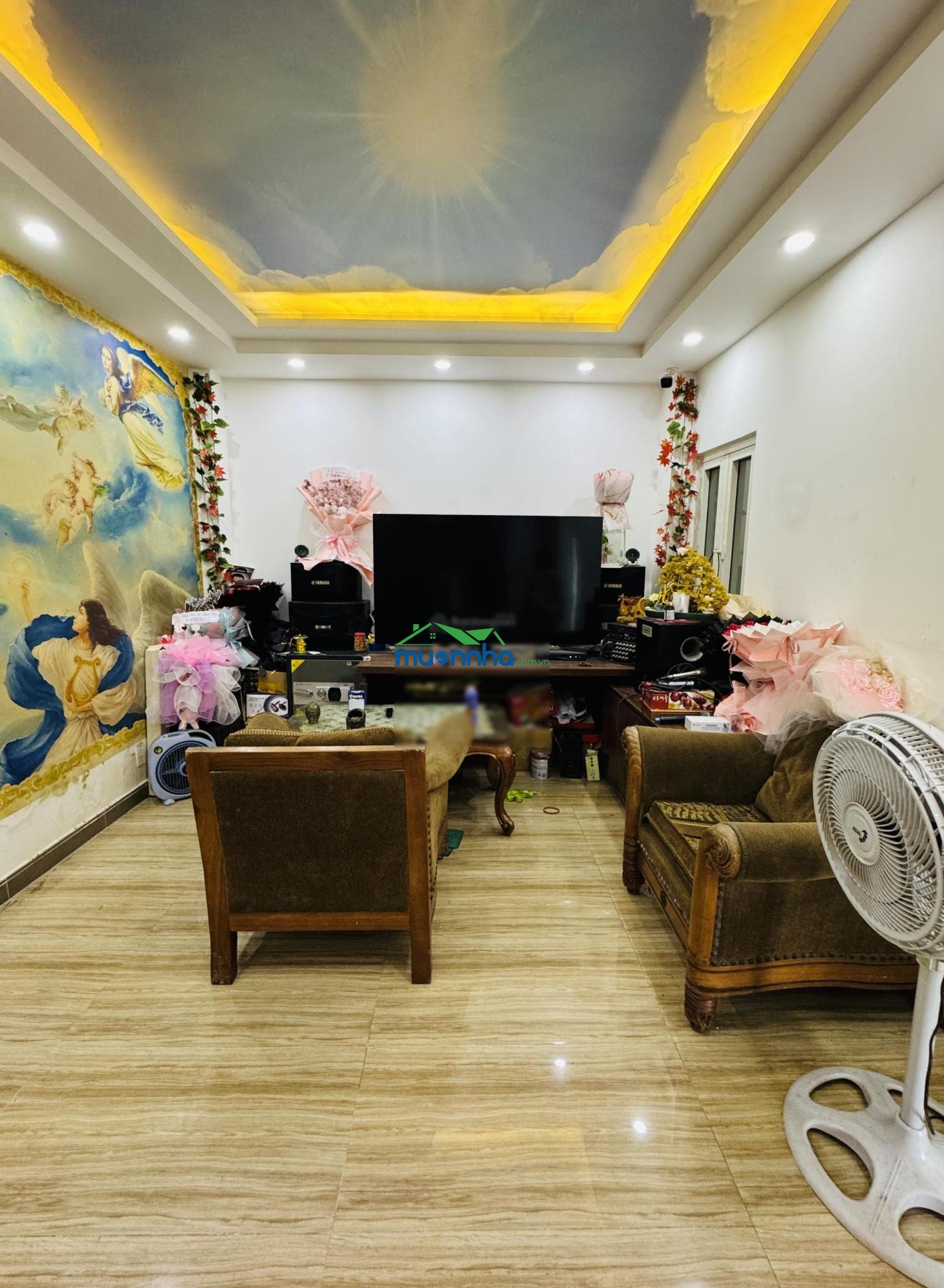 Căn góc nguyễn văn lượng p17 gv 8x11m, 5 tầng thang máy 7pn, 8wc hẻm 1 trục xe tải lớn giá 14 tỷ