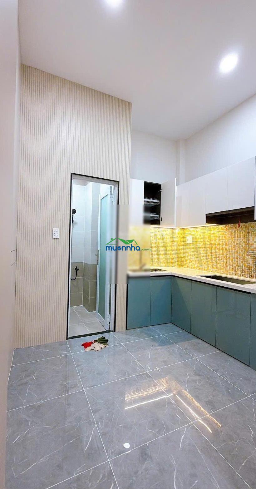 Bán nhà đẹp 4 tầng vào ở ngay. hẻm ba gác thông thoáng. - 2