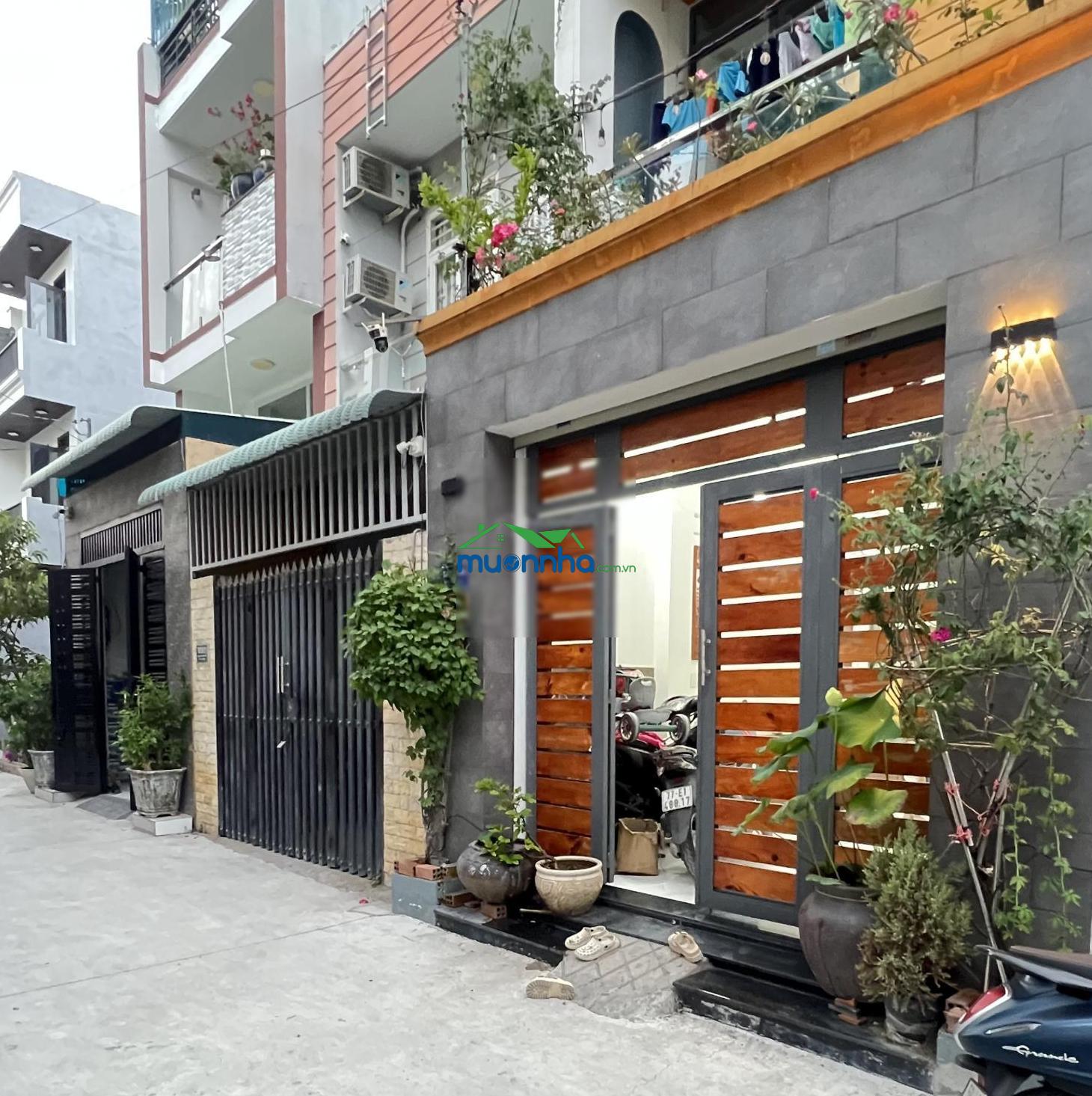 Nhà 3 tầng mới đối diện vila park hẻm xe hơi khu dân trí chủ cần bán gấp - 4