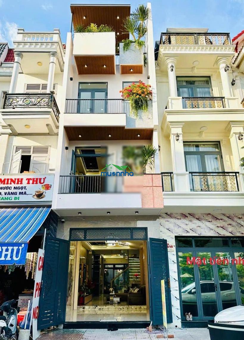 Căn nhà đường hồng hà q tân bình, dt 80m² (5m x 16m) giá 3.9 tỷ đi sân bay chỉ 5 phút
