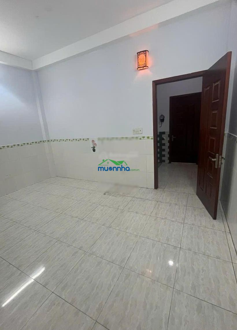Bán nhà 4 tầng, 6 phòng ngủ, 7 vệ sinh cách nguyễn thị định khoảng 10m, gần chợ chiều, công an - 2
