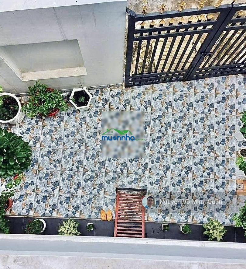 Nhà đẹp 2 tầng phan huy ích p. tân sơn sát trường chinh. dt 5x16m hẻm ô tô vào nhà. giá tl - 2