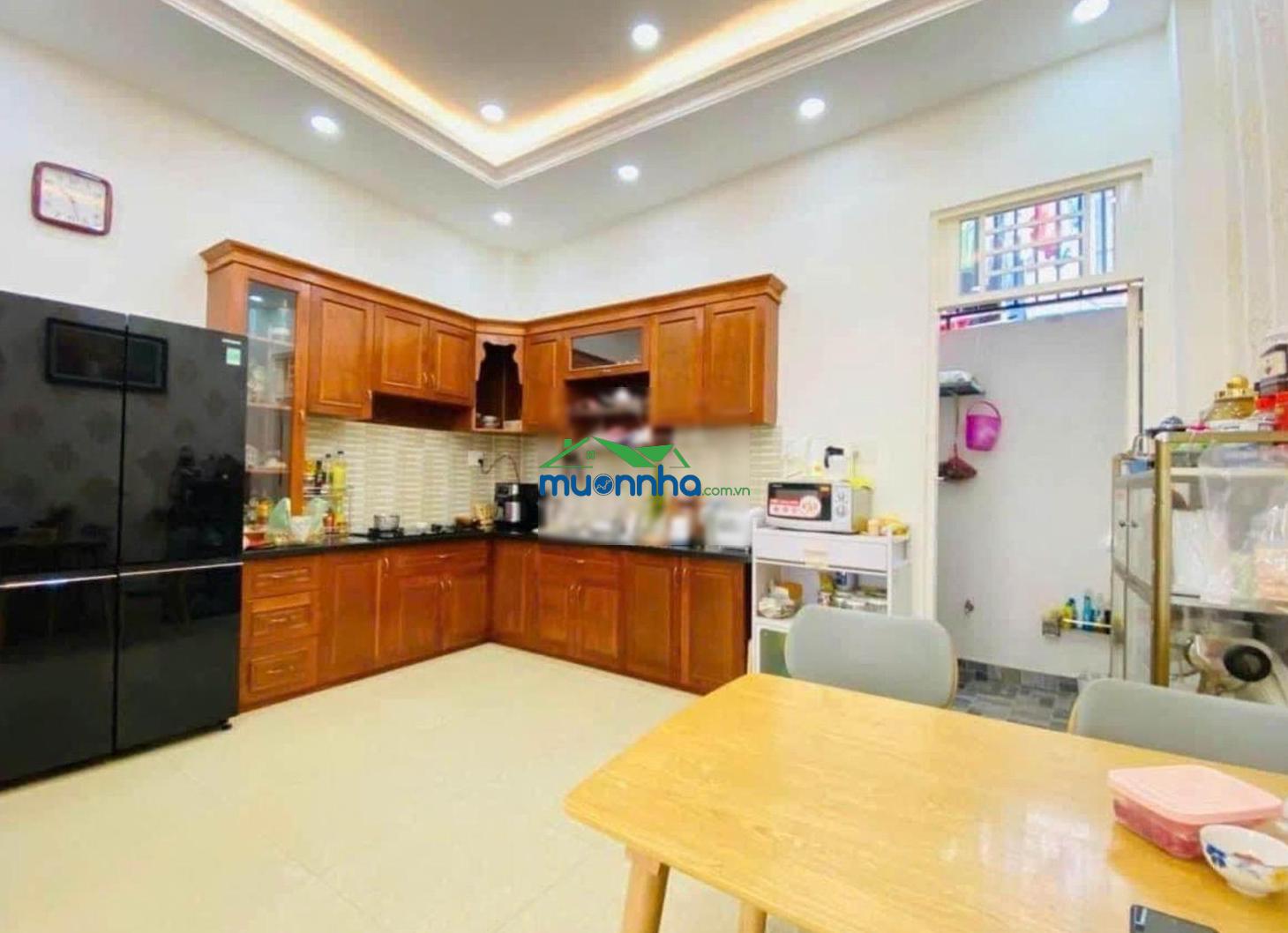 Nhà đẹp 3 tầng ngay đh luật tiện di chuyển gigamall, bình thạnh