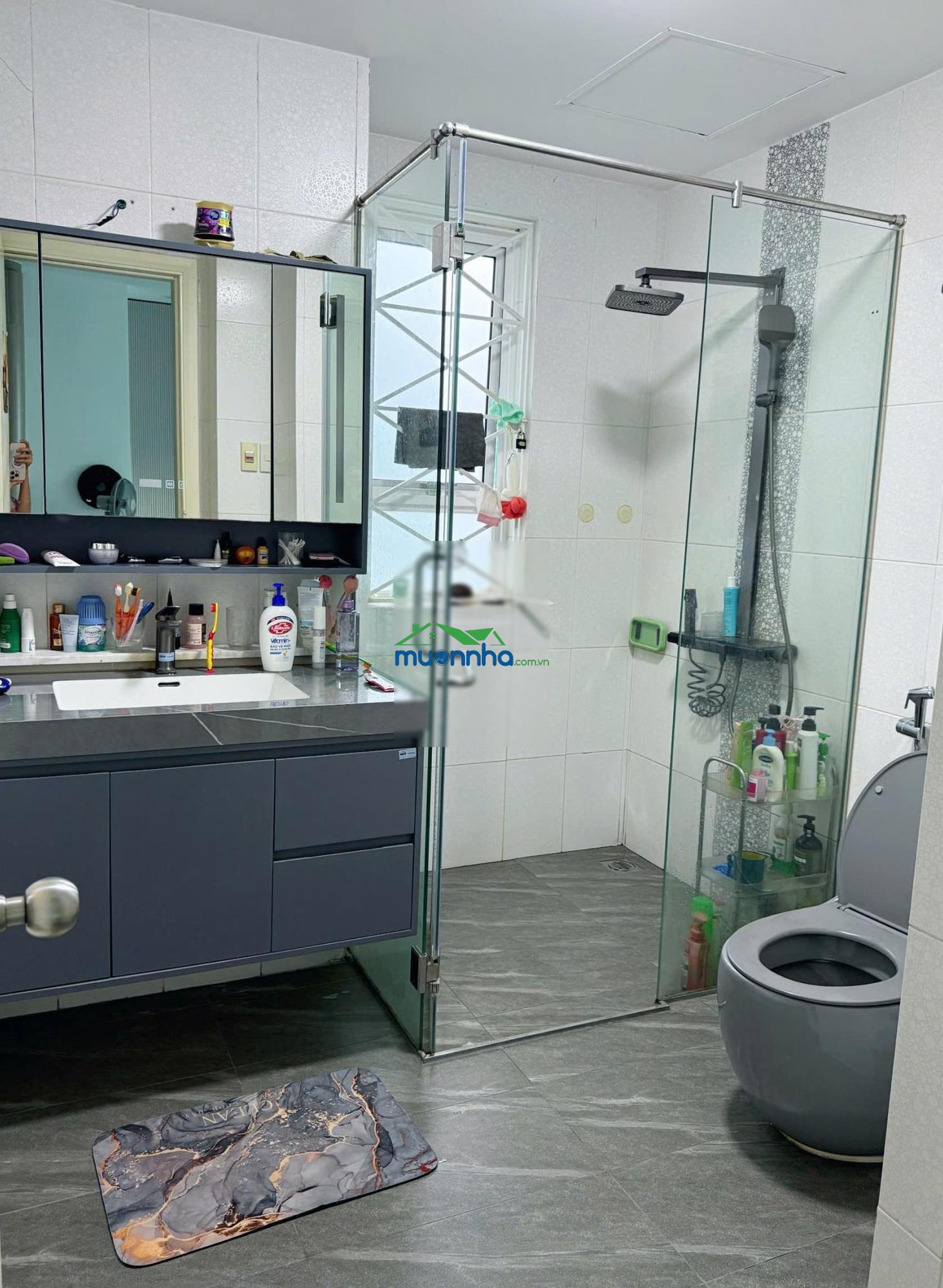 Chính chủ cho thuê căn hộ phú nhuận 2 phòng giá 16tr/th. giá thật. full nội thất. gần sân bay