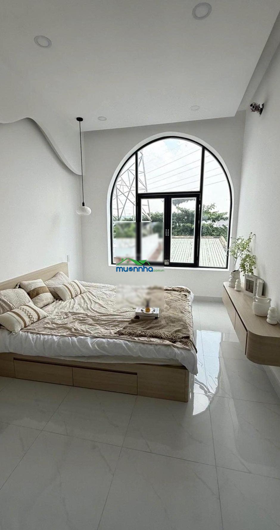 Nhà đẹp lung linh hxh 5x15m vuông vức - tặng nội thất xịn - cách chợ hồ học lãm 200m an lạc
