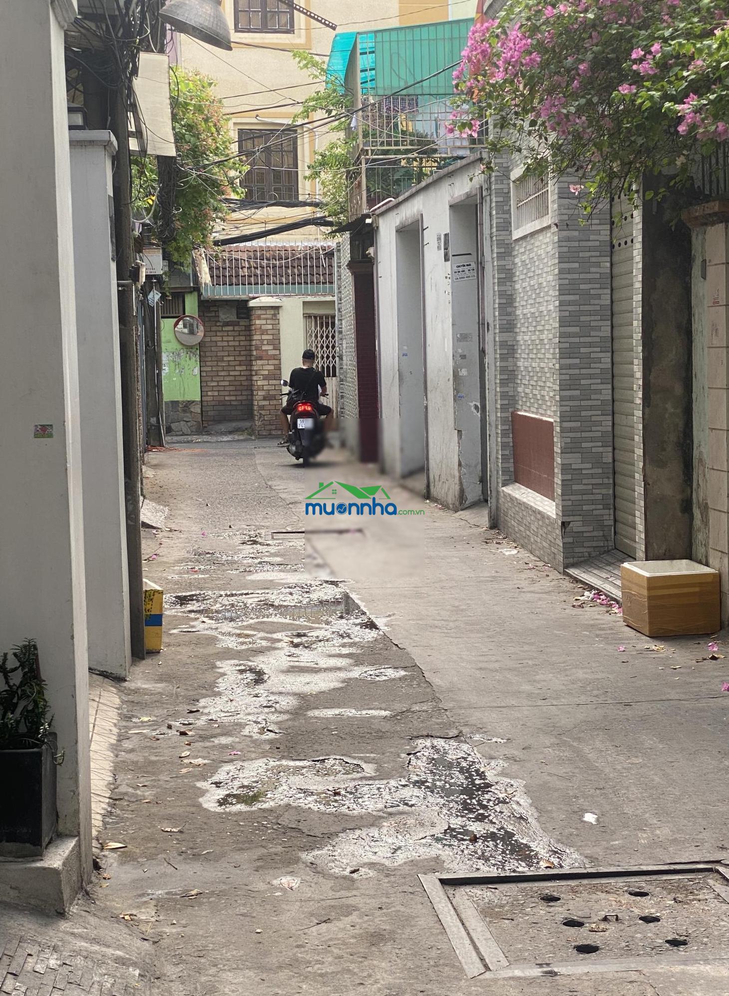 Phú nhuận - chủ làm ăn phát tài - đổi nhà to hơn - 5 tầng - 42 m² - nhà mới - 7,9 tỷ - 3