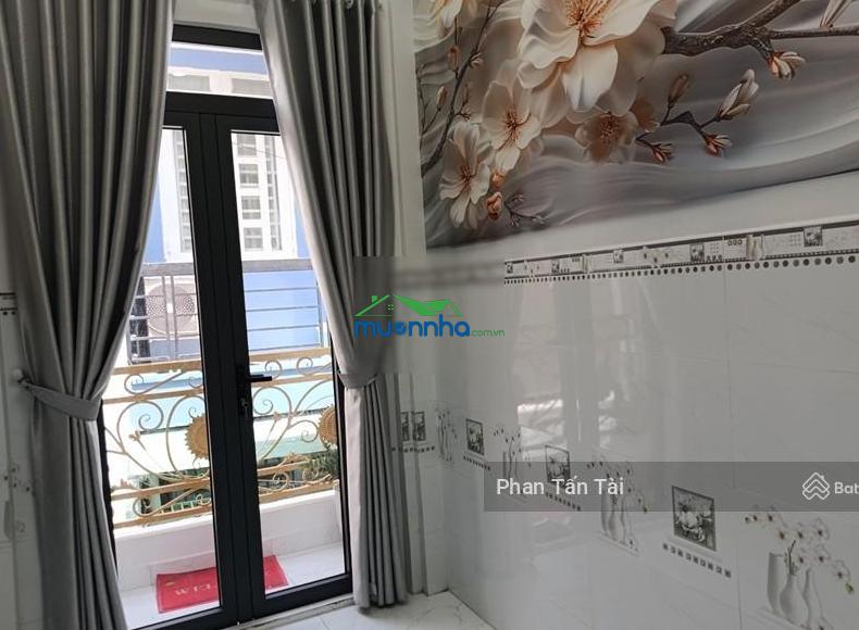 Bán 2,1 tỷ nhà hẻm thông tân hòa đông & chiến lược 2 tầng 1 gác 3pn gần chợ phú lâm nh cho vay 1 tỷ - 3