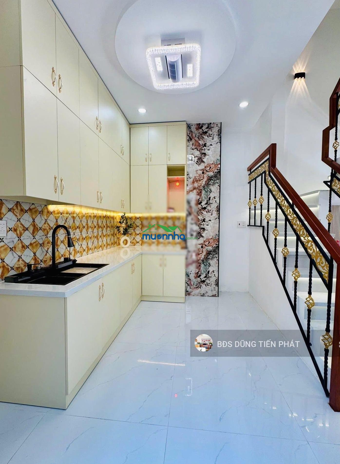 2 lầu đúc nhà mới đẹp âu dương lân 4 phòng ngủ - 3