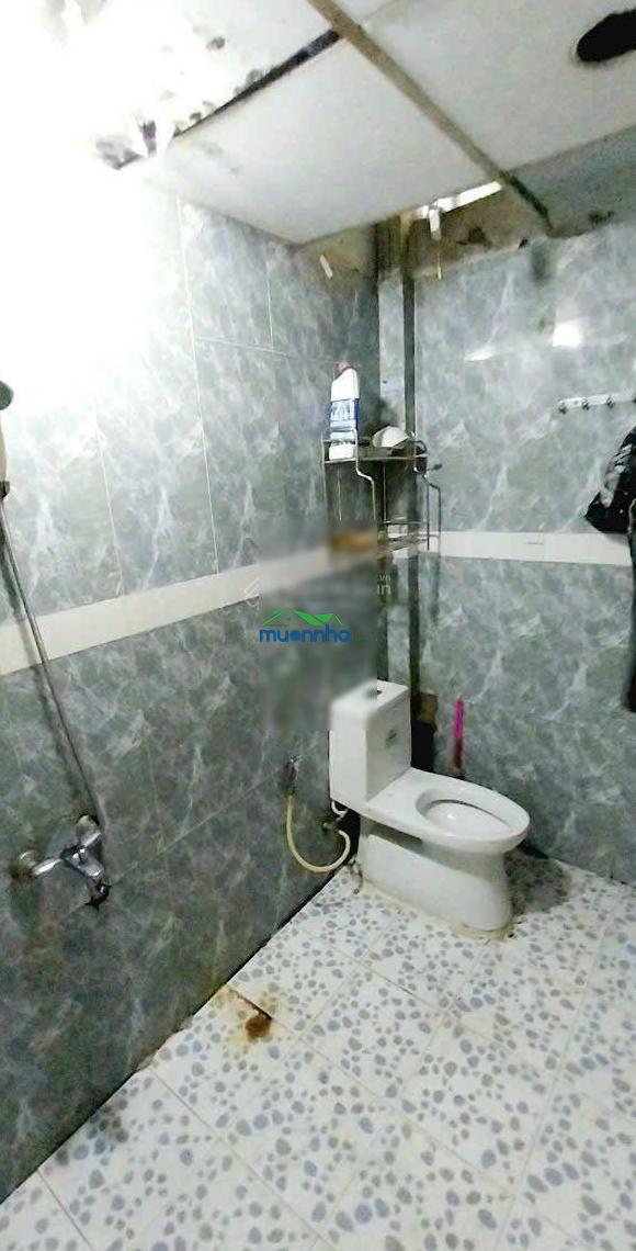 Gấp bán giảm 600tr còn 4,89 tỷ - lê thị riêng, q12 - cấp 4, 134m2, 4x33,5m - hxt tránh - 3