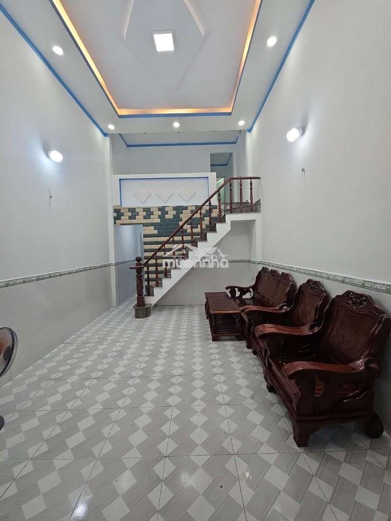 Nhà cấp 4 gác đúc 4m x 15m đường bình chuẩn 63 giá 1 tỷ 350 triệu