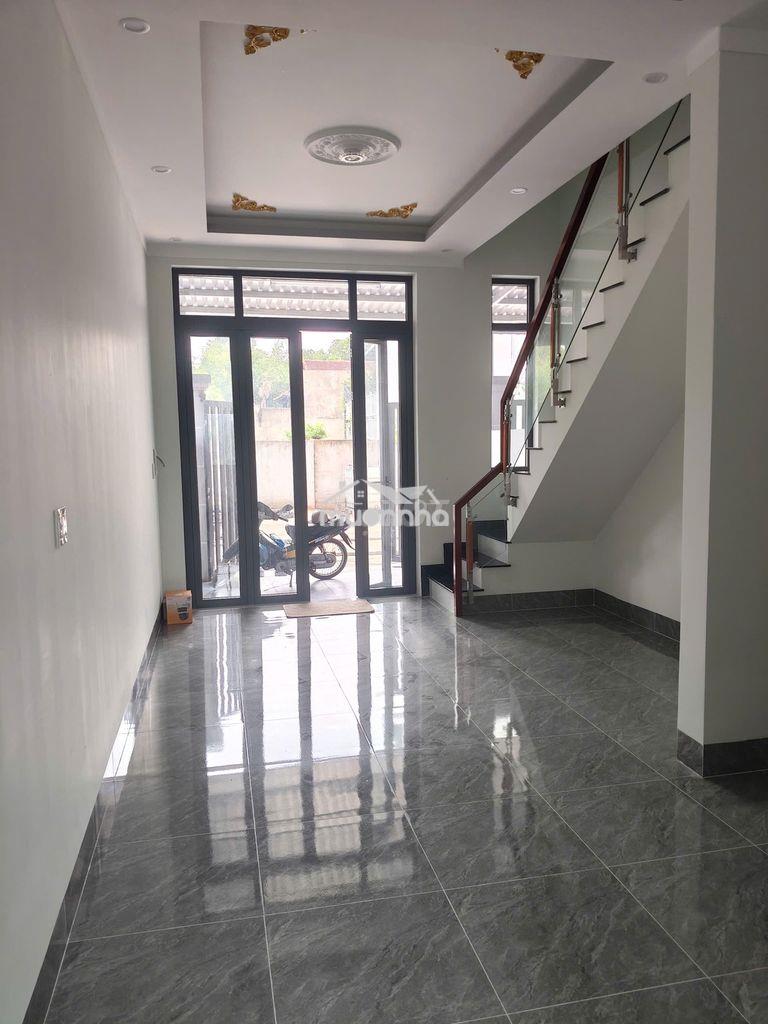 Nhà cho thuê mới 100%