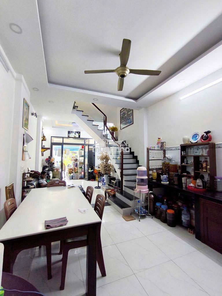 Nhà linh đông 60m2 2 tầng hxh chỉ 5 tỷ gần phạm văn đồng