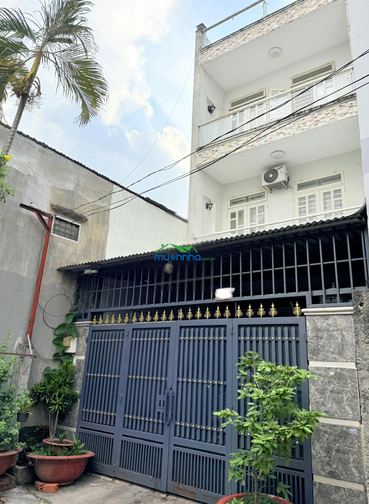 Bán gấp căn nhà 9 phòng ngủ, có thể cải tạo thêm 6 phòng ngủ, nhà 4 tầng, 5m*20m, đường 8m - 3
