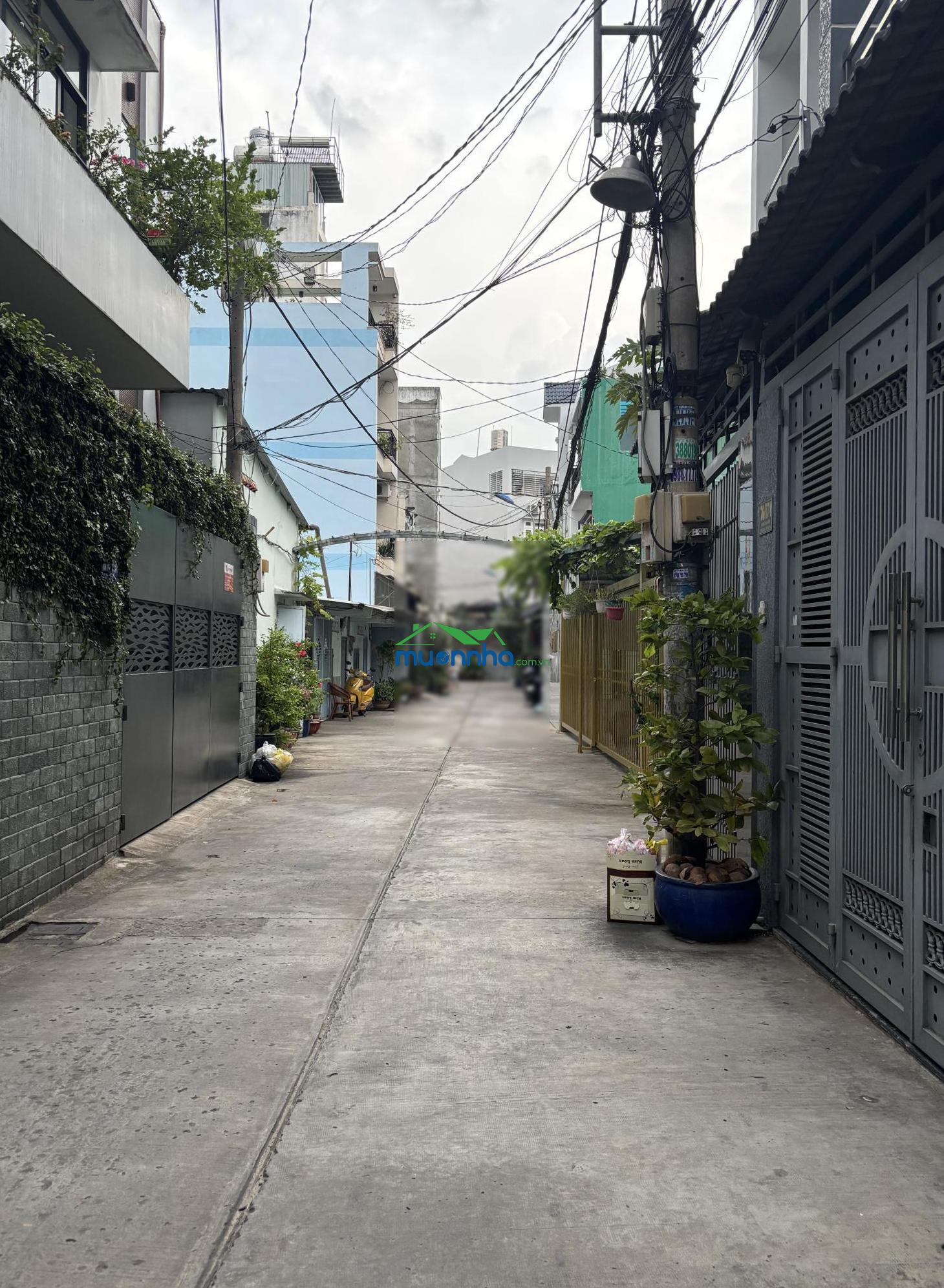 Bán nhà ngay luỹ bán bích - tân phú - hẻm xe hơi vào nhà - 60m2 [4 x 15] - 6 tỷ - 3