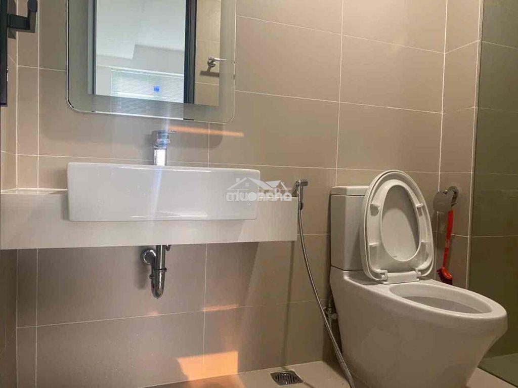 Sang nhượng gấp ch  q7 boulevard pmh 2pn_2wc(70m)  chỉ 3.850 tỷ - 4