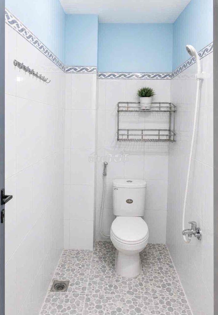 Cần cho thuê nhà hxh 4x20m đúc lừng 2pn 2wc 9.5tr - 4