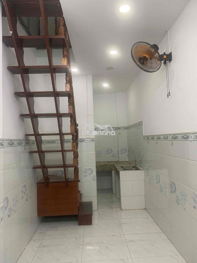 Cho thue nha nguyen can quận 4 - 4