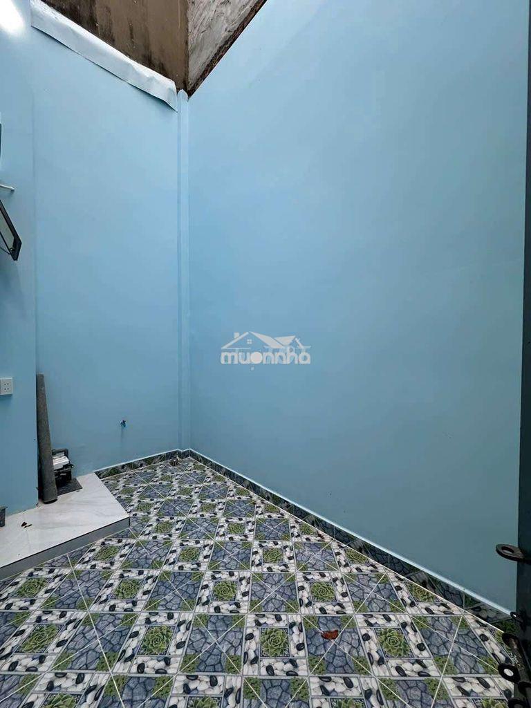 Nhà tỉnh lộ 10 [4x17, lững, 1pn, 2toilet] 9tr/tháng - 4