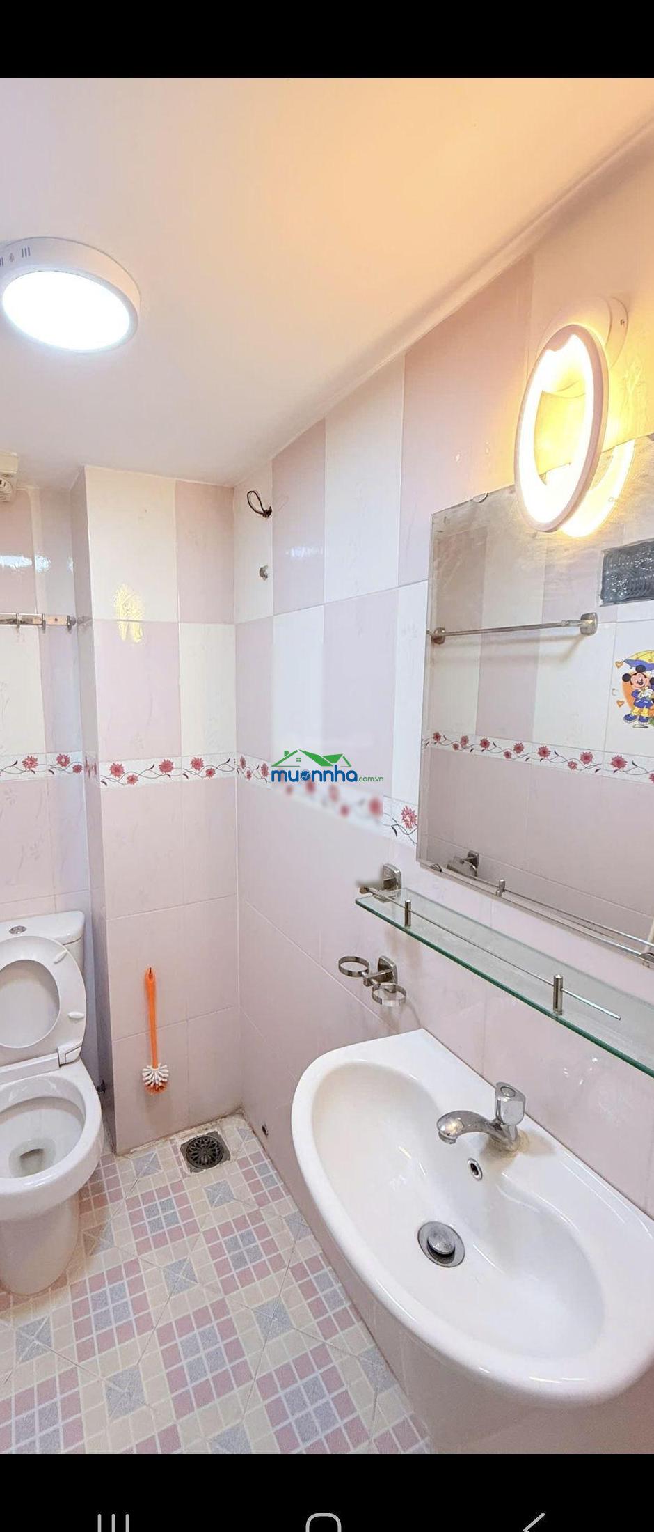 Bán nhà riêng 6 tầng nguyễn đình chiểu q3 dt:23m2 giá:6.75tỷ