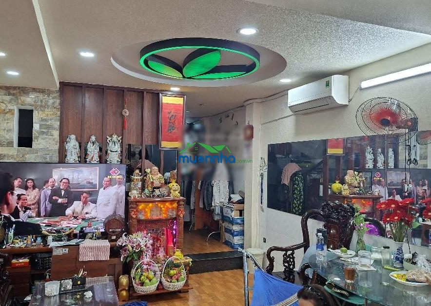 Nhà 5 phòng ngủ hẻm ô tô an ninh - sát vòng xoay lê đại hành quận 11