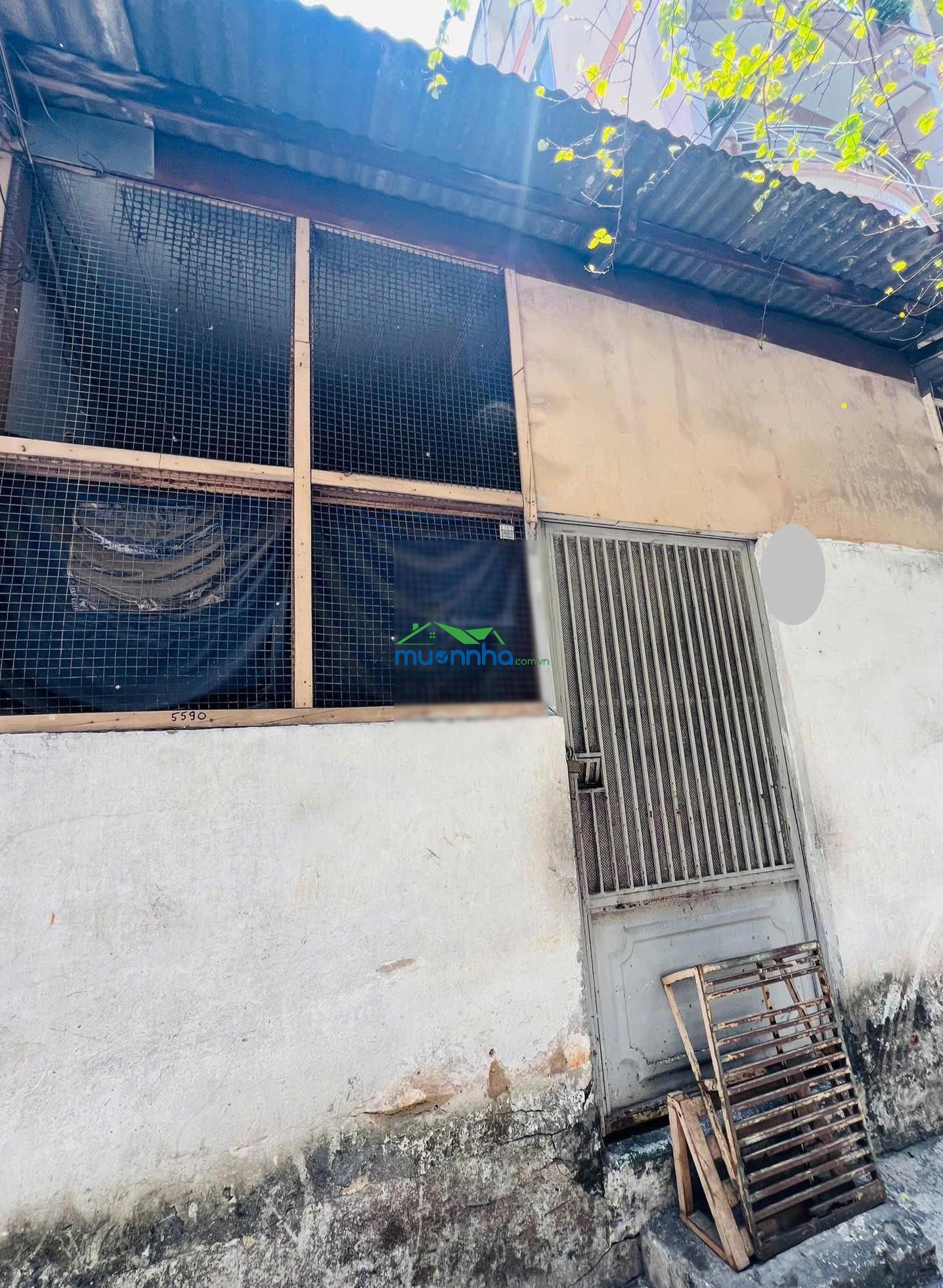 Hiếm p. bến thành, nhà 2 tầng, dt 48 m2, ngang 4.55 m, giá cực tốt - 2
