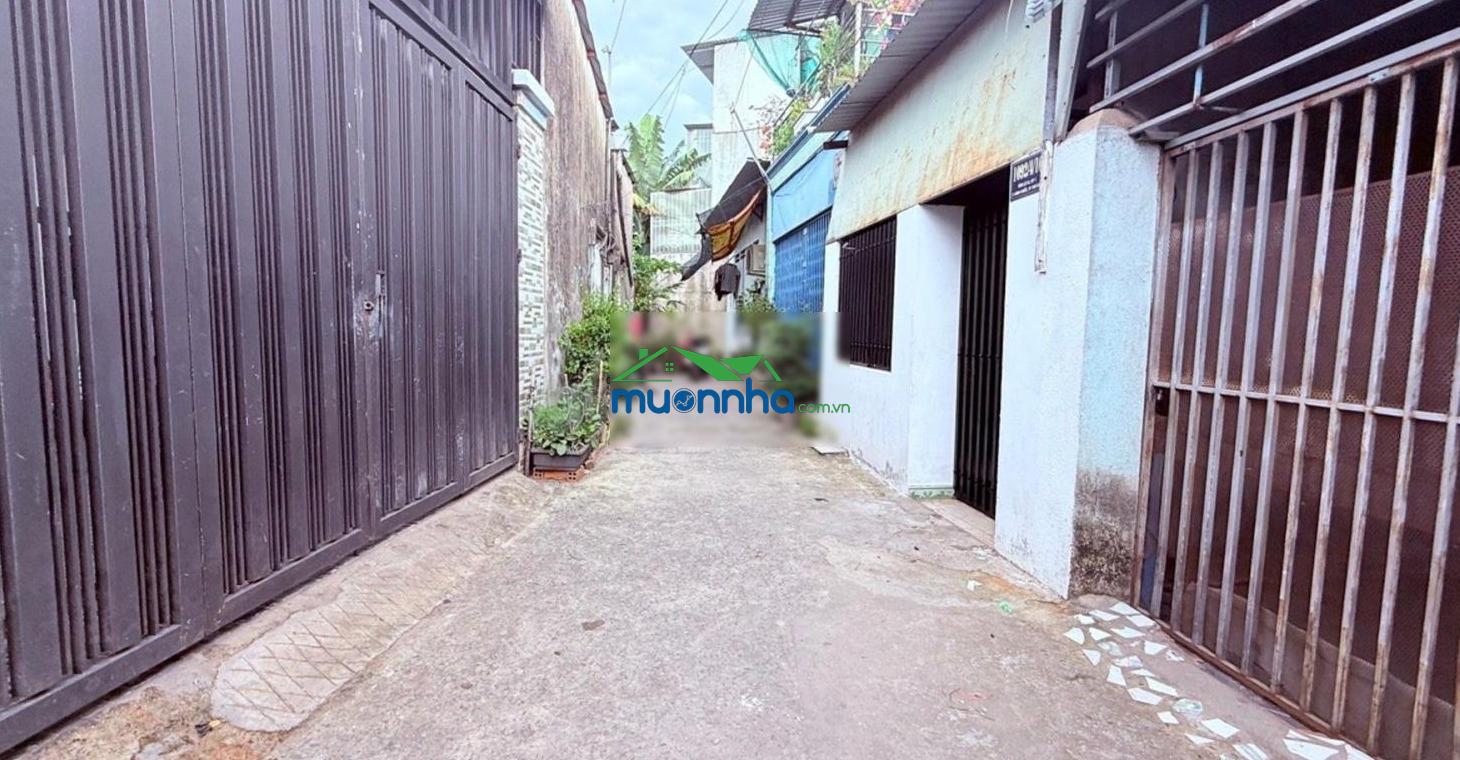 Bán nhà cấp 4, gần hẻm xe hơi, ngay chợ đồng an, thực tế 80m2, giá 3.55 tỷ