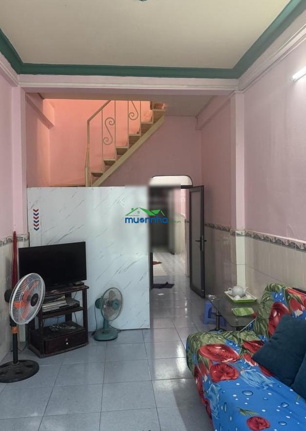 B bán nhà hiệp phú diện tích: 50m kết cấu: 1 trệt, 1 lầu (2 tầng) 3 phòng ngủ giá bán: 3,6 tỷ đồng