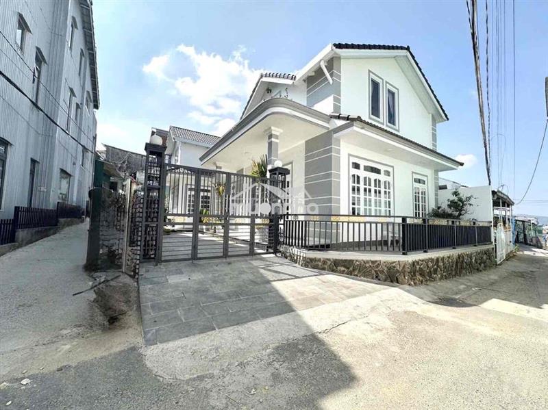🏡 Giảm 2 tỷ còn 9.8 tỷ nhà 3 mặt thoáng nguyễn siêu đà lạt