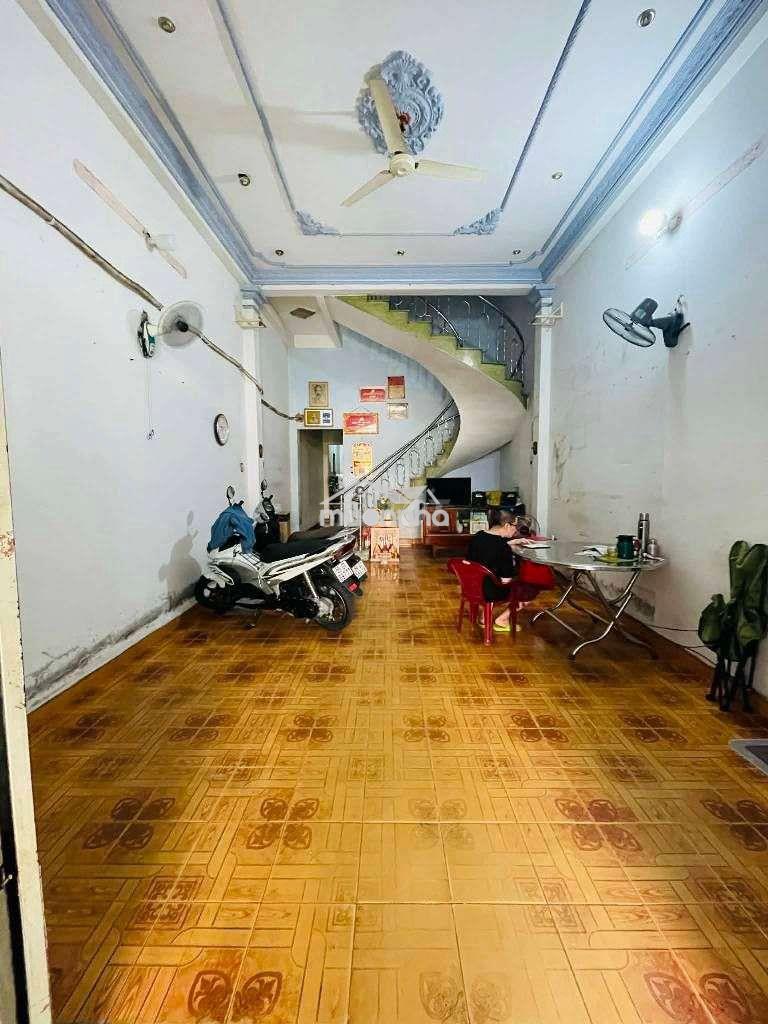 Bán nhà tân sơn nhì - 108m2 - nở hậu gần 5m - hẻm 8m - giá 11,2 tỷ
