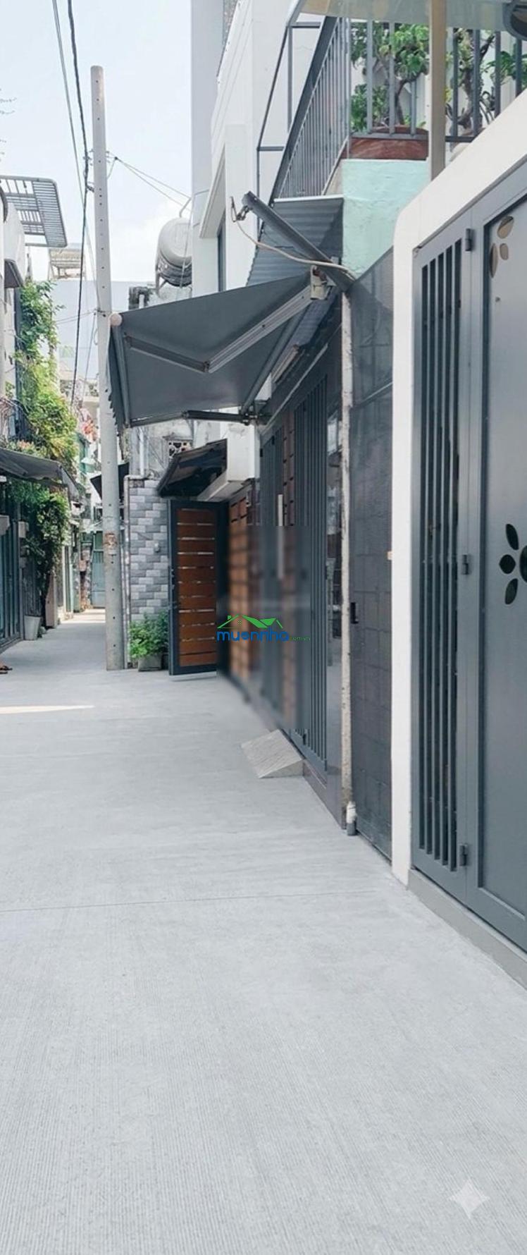 Nhà đẹp 2 tầng hẻm ba gác thông thoáng pháp lý chuẩn