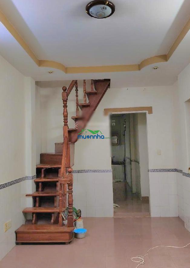 Hiếm có khó tìm! nhà cmt8 trung tâm 3pn đúc btct sổ hồng sẵn chỉ tiếc ai đến trễ!