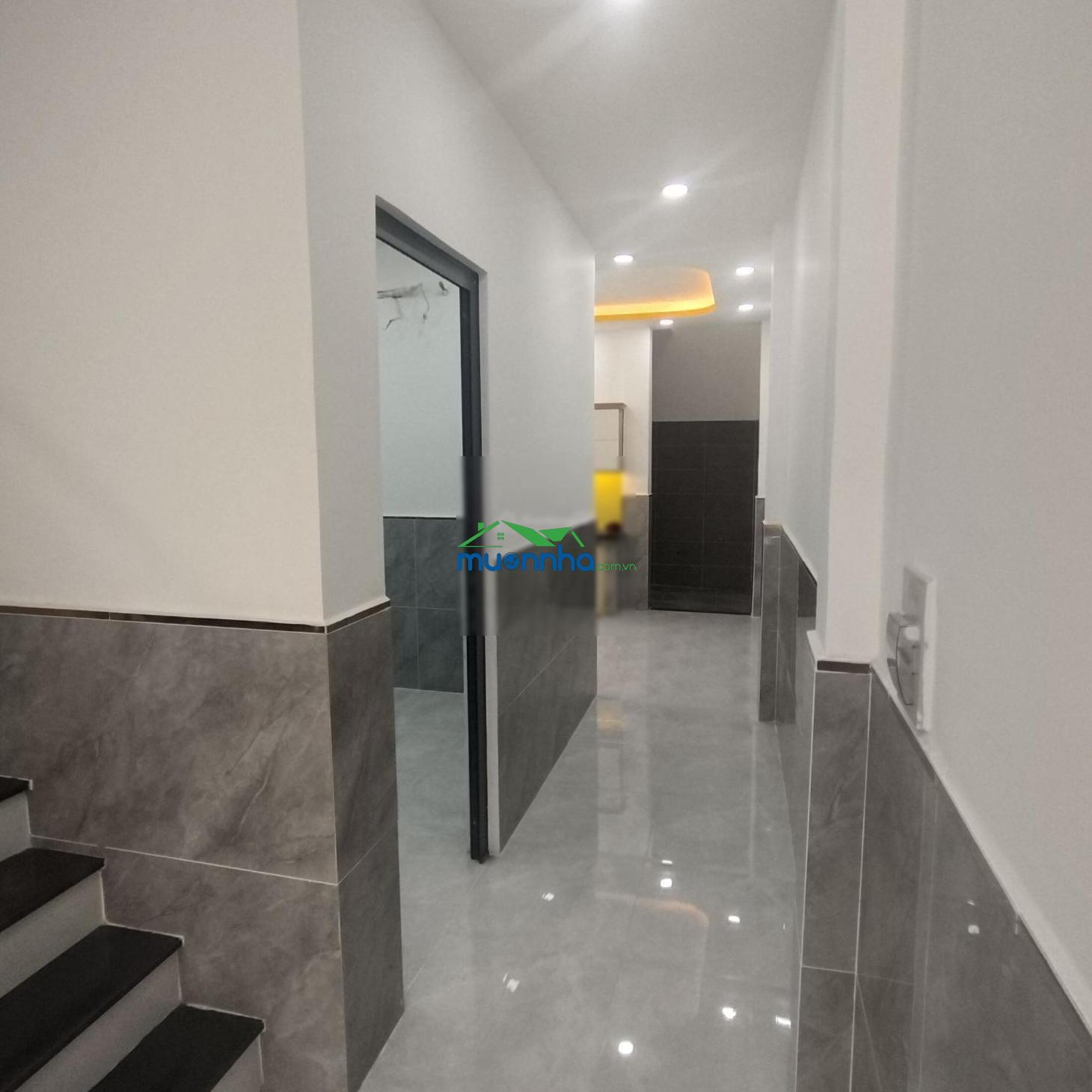 Nhà 2 tầng 4pn hẻm xe hơi thông sát mặt tiền
