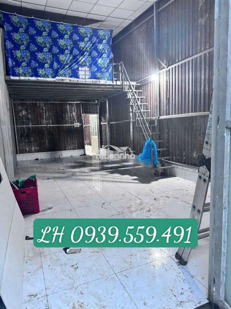 Nhà tôn 4_16  giá 2 trđường vĩnh lộc b bình chánh tphcm