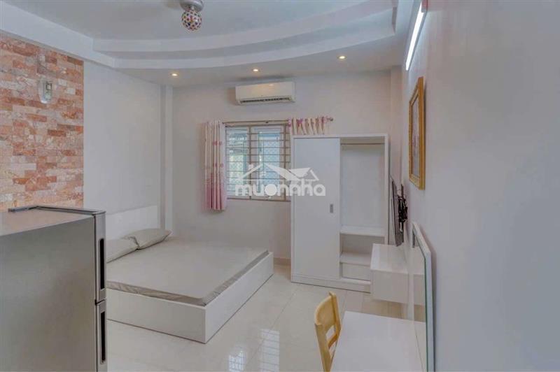 Cho thuê căn hộ cửa sổ siêu thoáng - full nội thất, gần cầu sài gòn