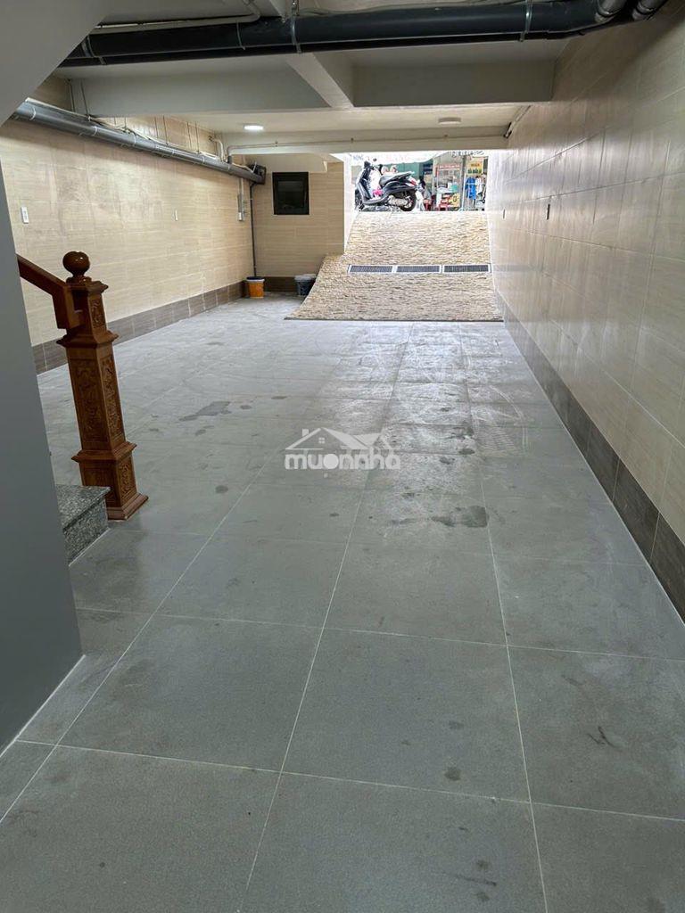 Cho thuê vp 5x20m, 1 hầm 3 lầu dtsd 350m2  - 2