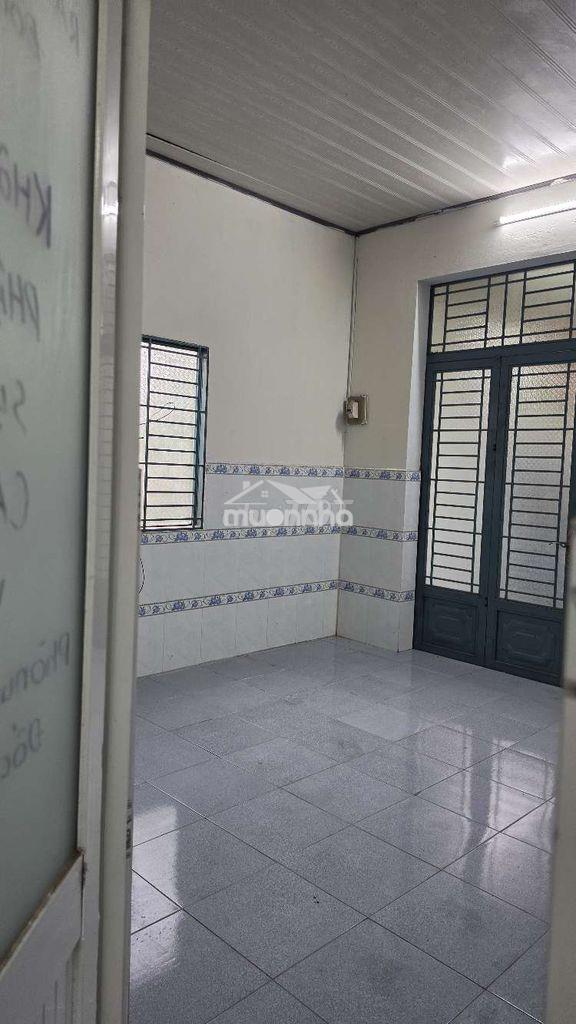 Nhà  hẻm phước  thiện q9 ,dt 110m2 - 4
