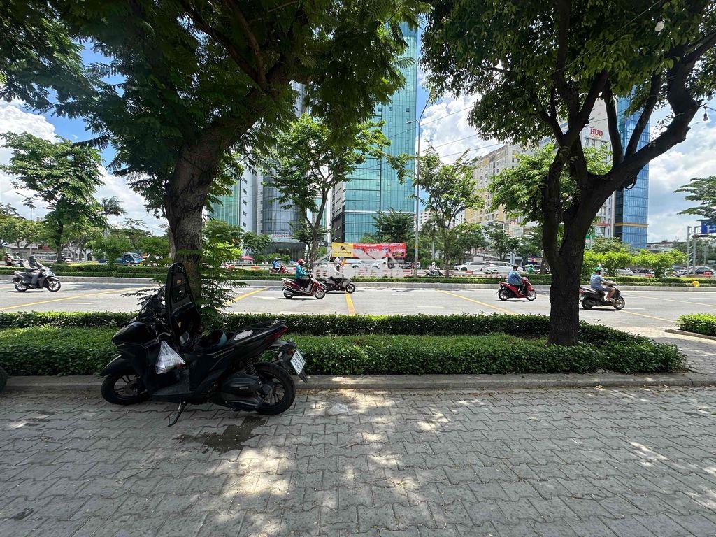 Cho thuê nhà 2 tầng mới mt điện biên phủ, q.binh thanh  giá 12tr - 4