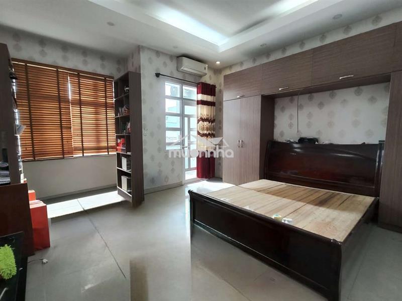 Nhà 2 lầu 4pn 4wc dt 5x20m, full nội thất 
