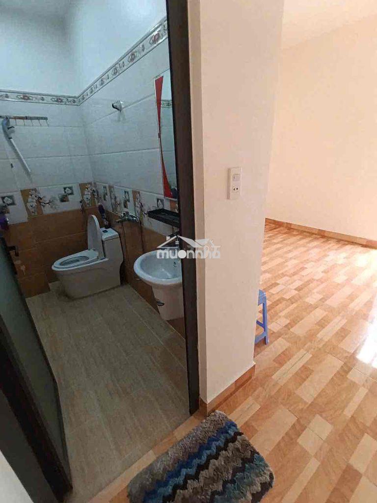 Nhà cho thuê nguyên căn p tân chánh hiệp  q12 - 3