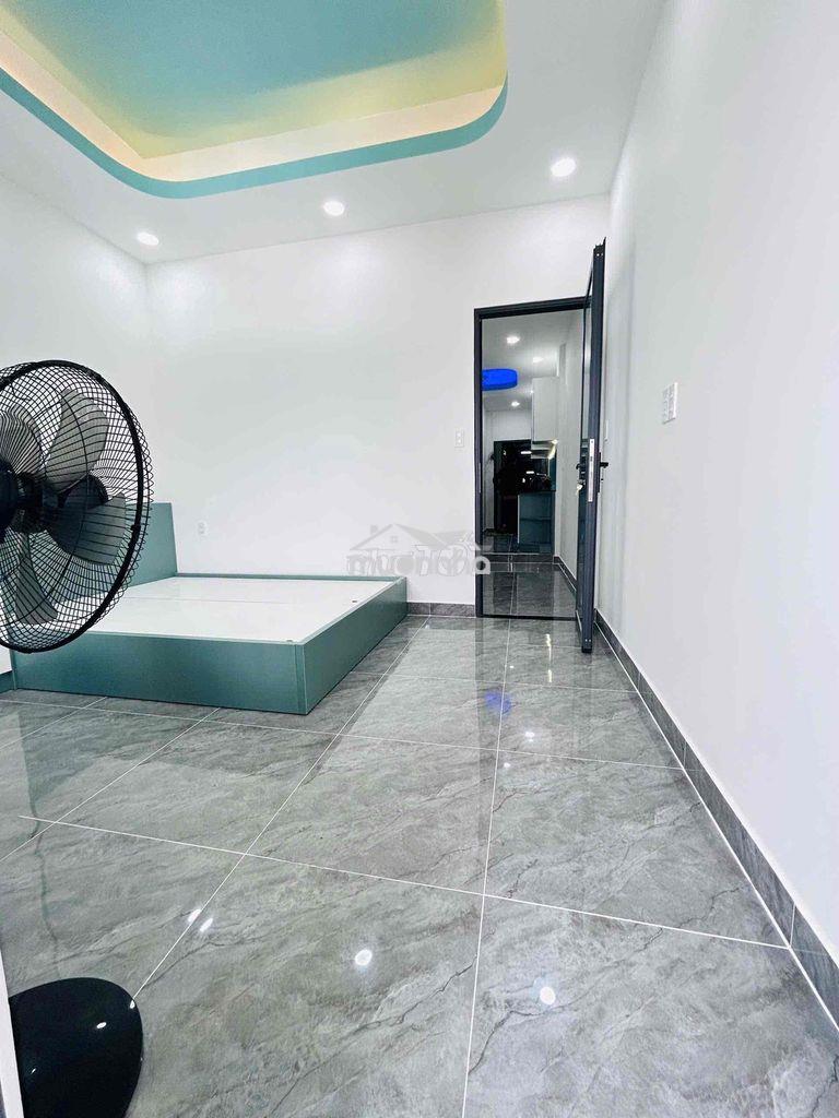 Hàng hiếm chung cư bàu cát 7 - mới 100% chỉ 2.8 tỷ - 2