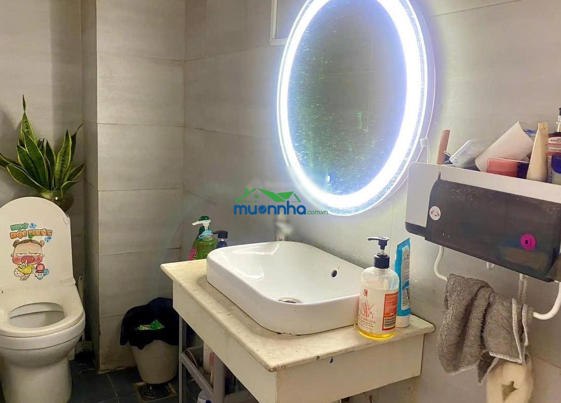 Nhà 3 tầng hẻm ô tô tải quay đầu trung tâm thủ đức giá 6,3 tỷ