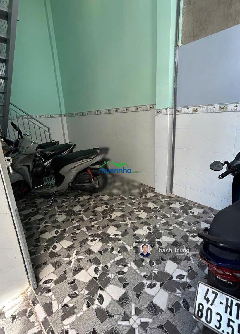 Giá giảm cực sâu, bán nhanh dãy trọ 12 phòng ngay sát bên the global city. chỉ còn 9,7 tỷ quá rẻ - 2