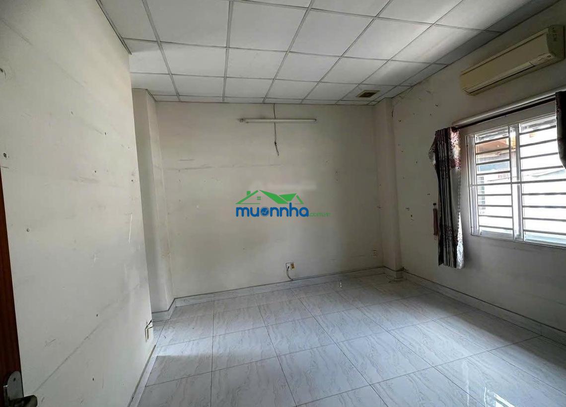 Giảm mạnh 7,2 tỷ - bán đất tặng nhà 2 tầng - hẻm xe hơi bình thạnh! - 2