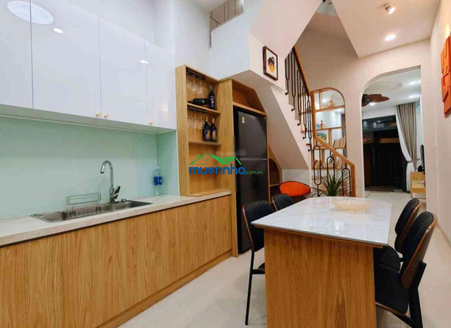 Căn góc thoáng mát hẻm xe hơi 3 tầng btct xây mới full nội thất chỉ vali vào ở hẻm thông tứ tung - 2