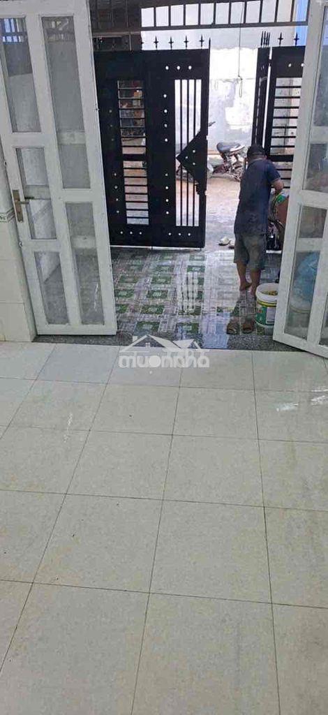 Nhà 1 lầu 2 phòng ngủ giá 6tr/ tháng - 2